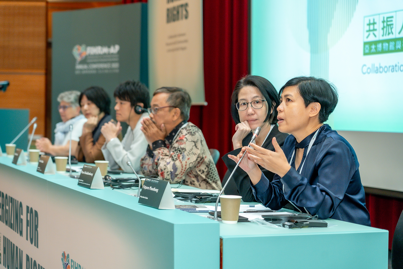 Right to left: Patporn Phoothong and Phrae Sirisakdamkoeng from Thailand; Andi Achdian from Indonesia; Tadayuki Komai from Japan; Chen Chia-Li from Taiwan; Linda Norris from the U.S. (Photo by FIHRM-AP)